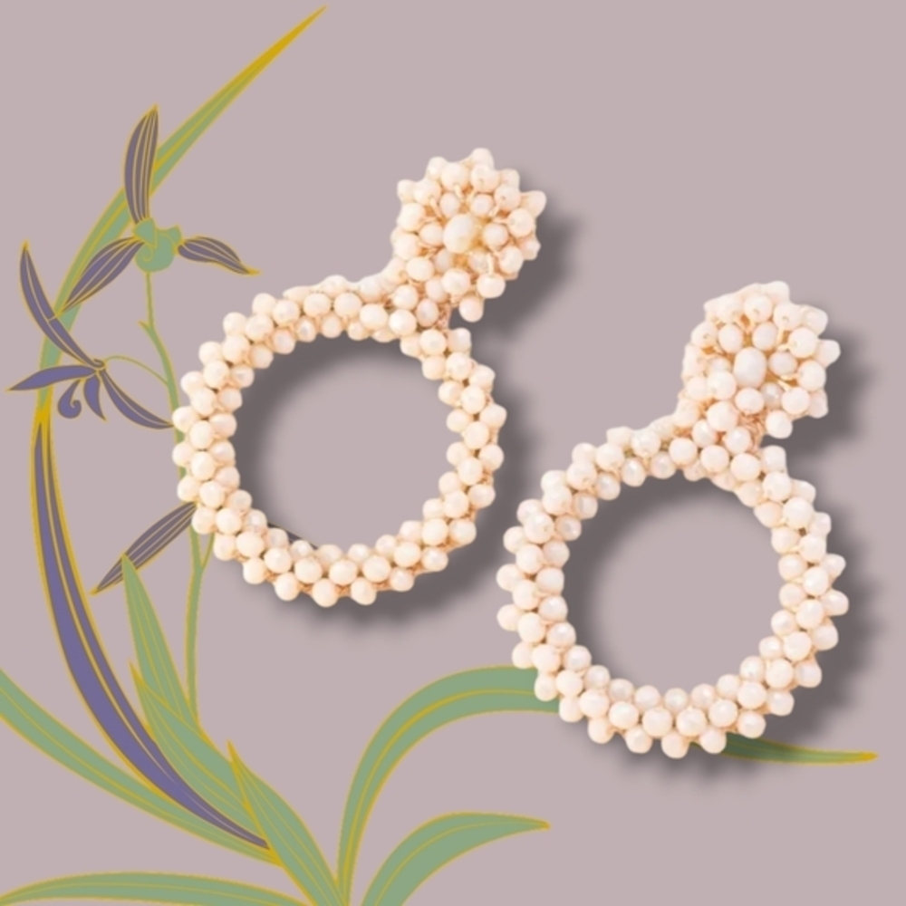 New Bohemian Style Beige Cluster Seeds Studs Earrings Loops